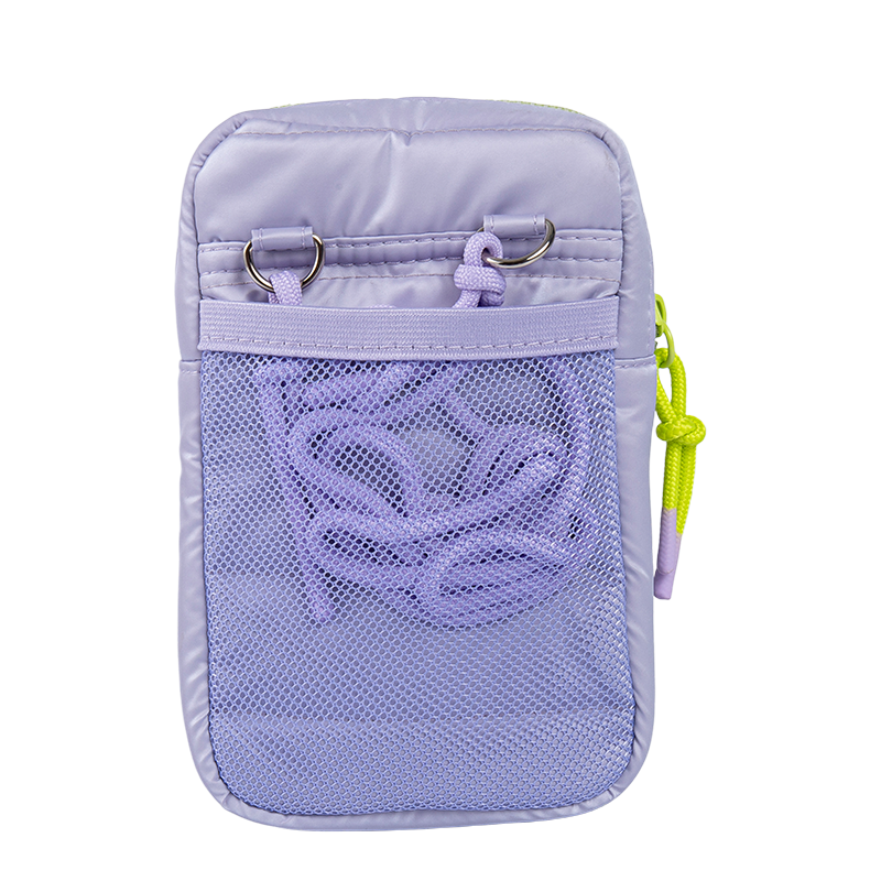 Tumawid ng bag ng pasaporte